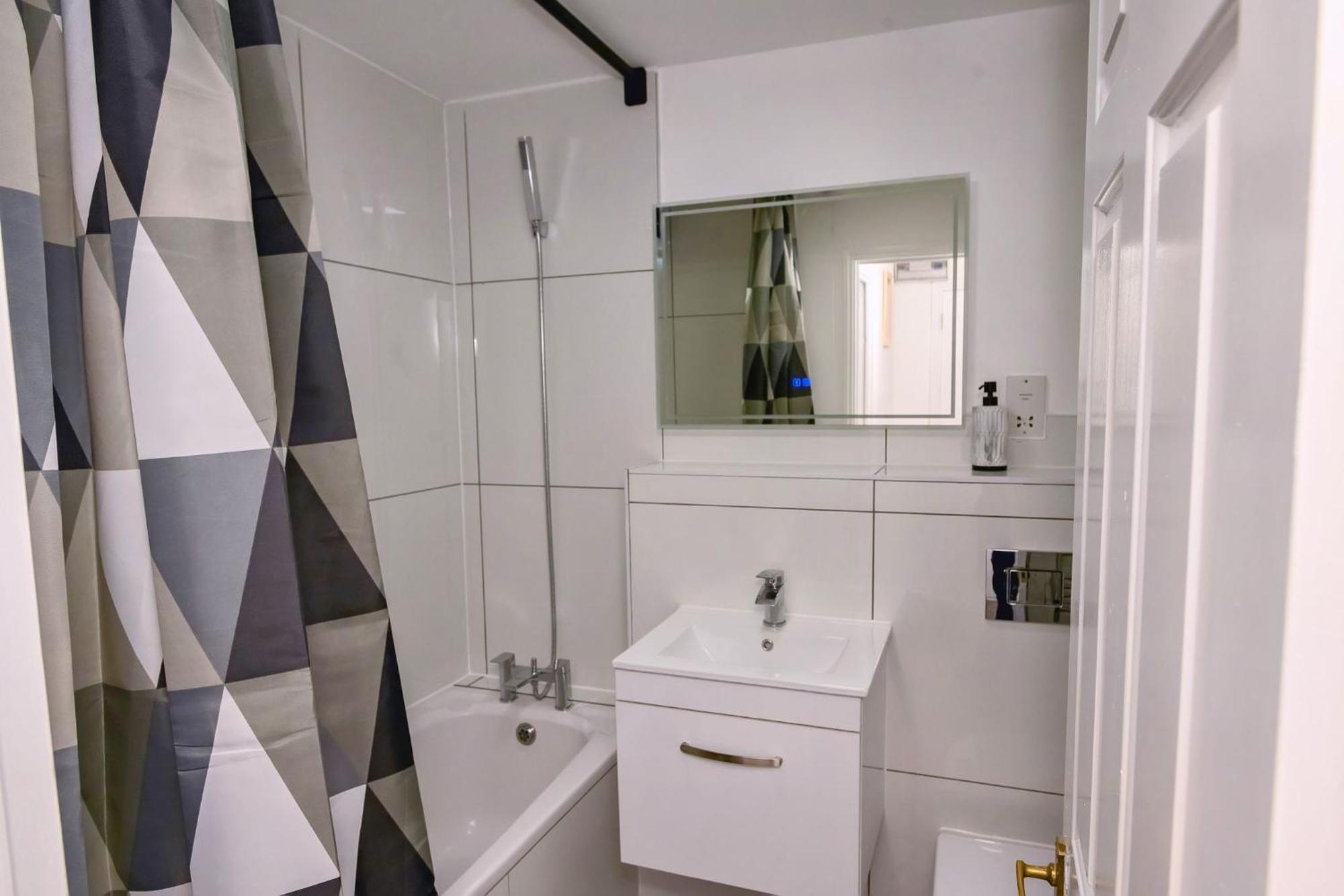Bright Apartament